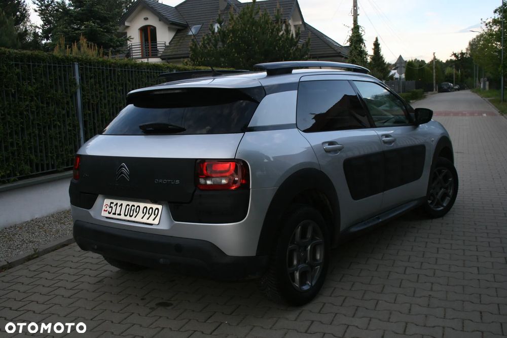Peugeot 2008 1.2 Pure Tech Allure S&S - 27
