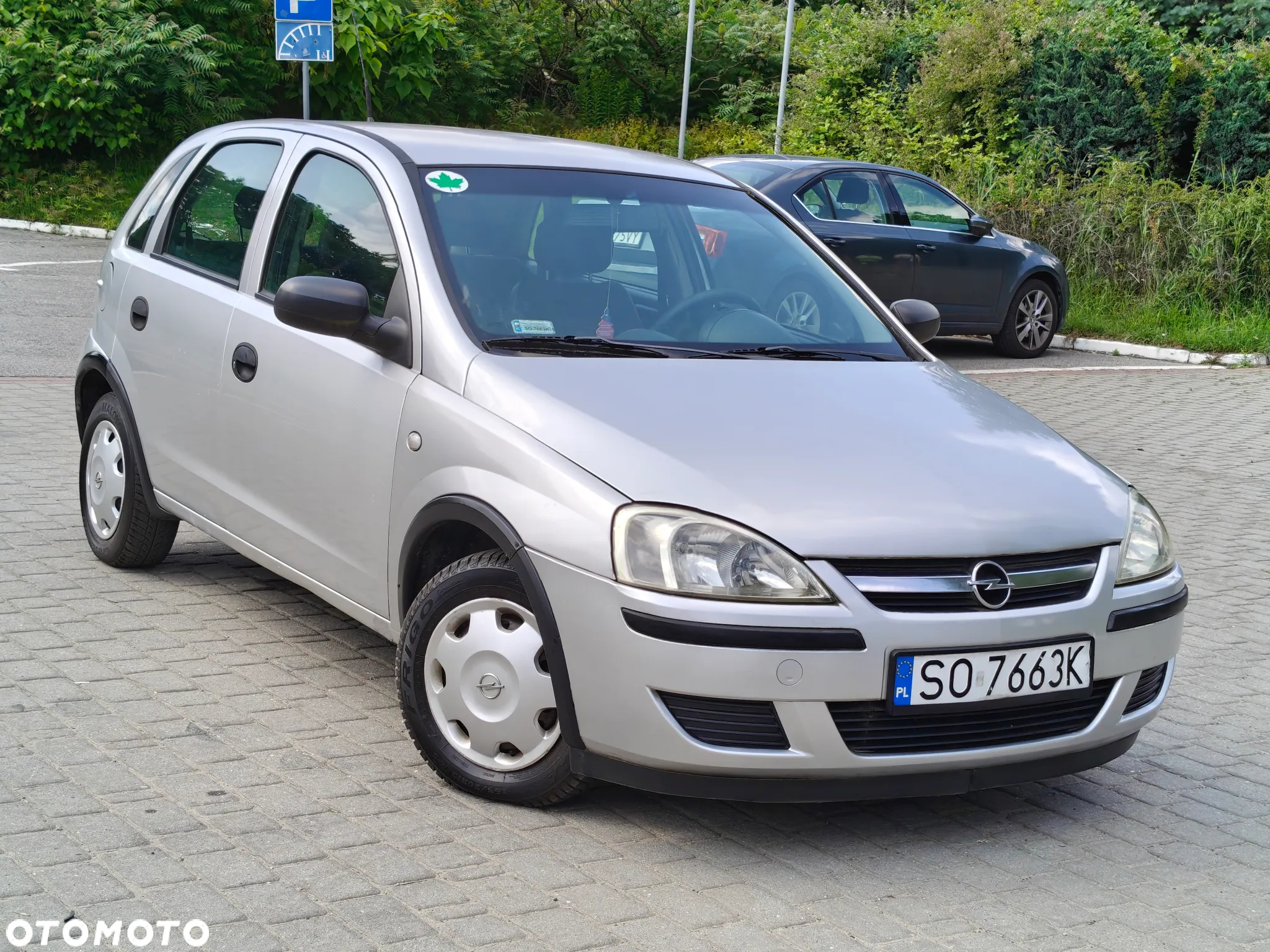 Opel Corsa 1.2 16V Cosmo - 5