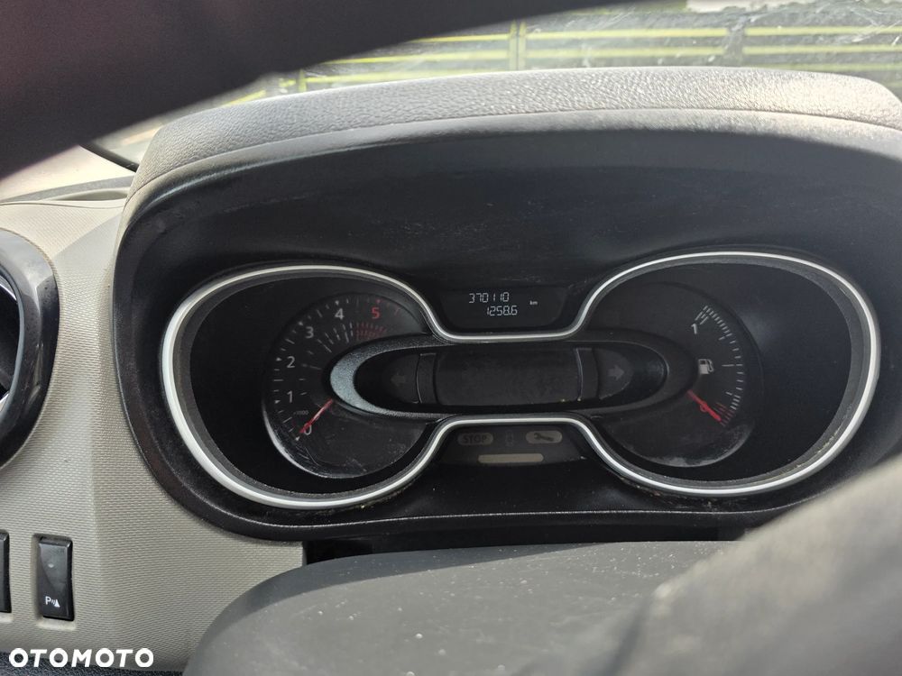 Renault Trafic - 6
