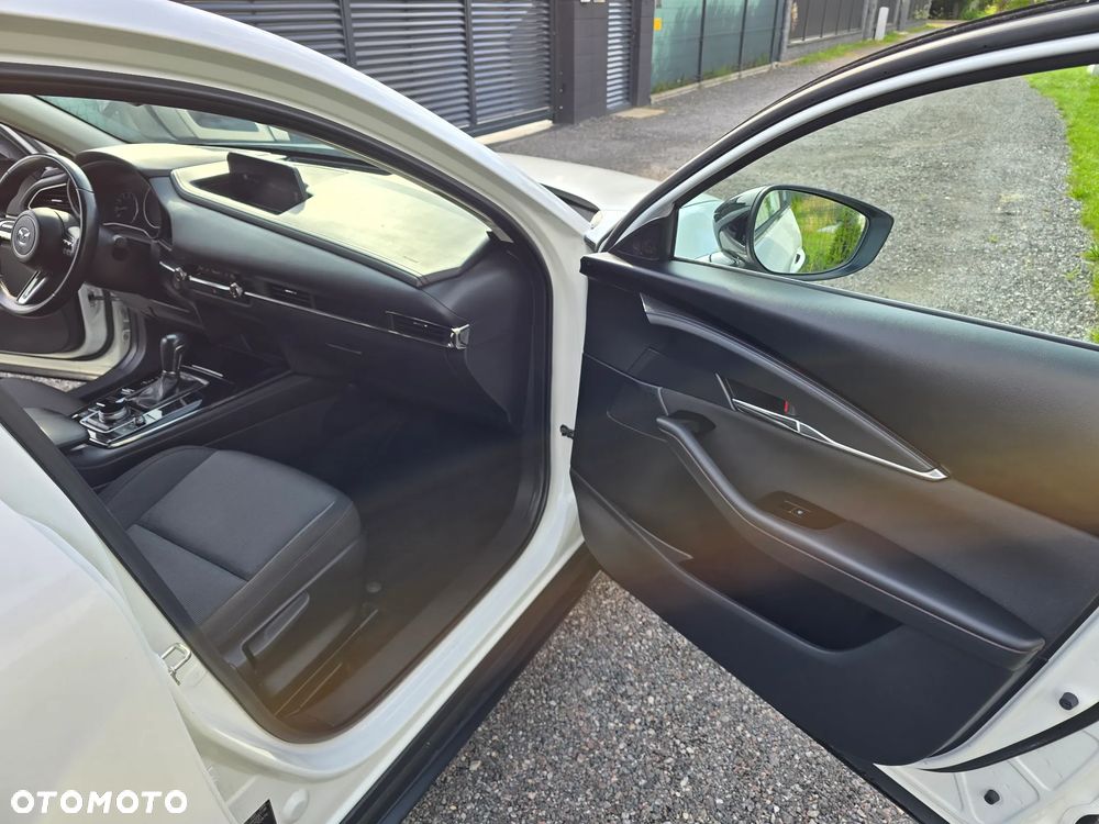 Mazda CX-30 - 16
