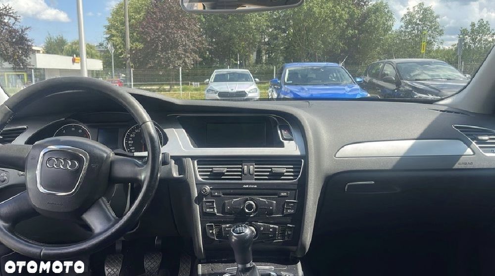 Audi A4 Avant - 15