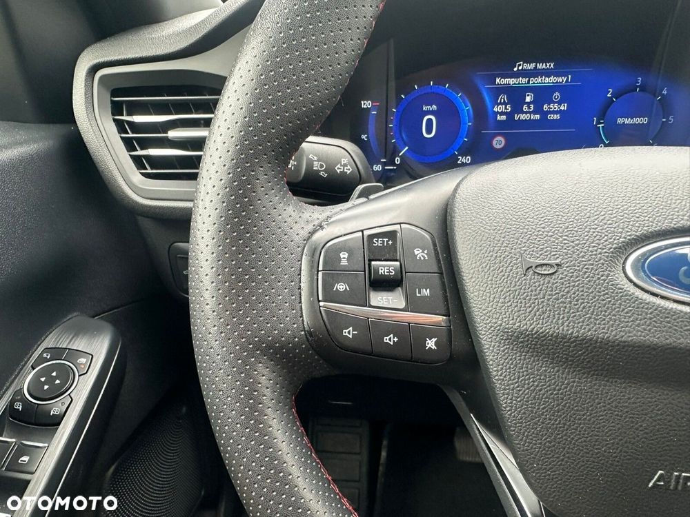 Ford Kuga - 14
