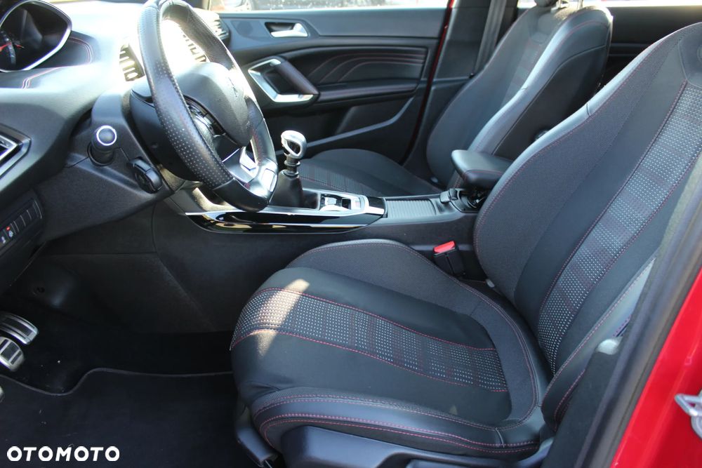 Peugeot 308 BlueHDi 130 Stop & Start GT - 14