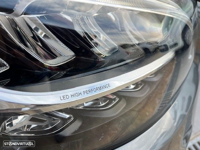 Mercedes-Benz C 200 - 6