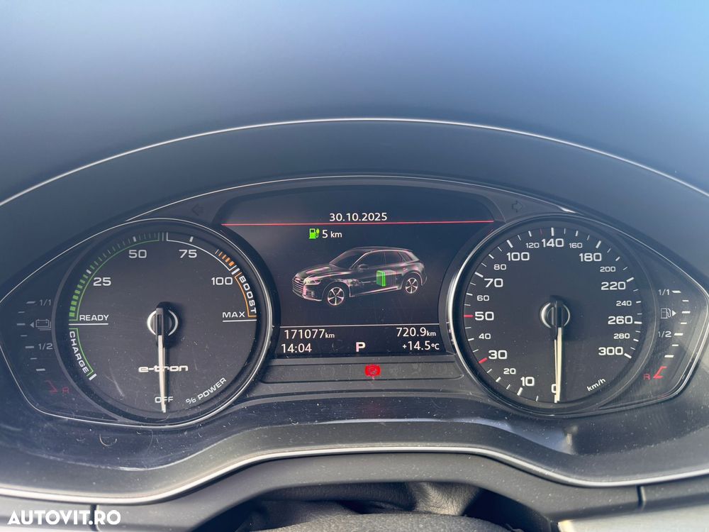 Audi Q5 55 TFSI e quattro S tronic - 25