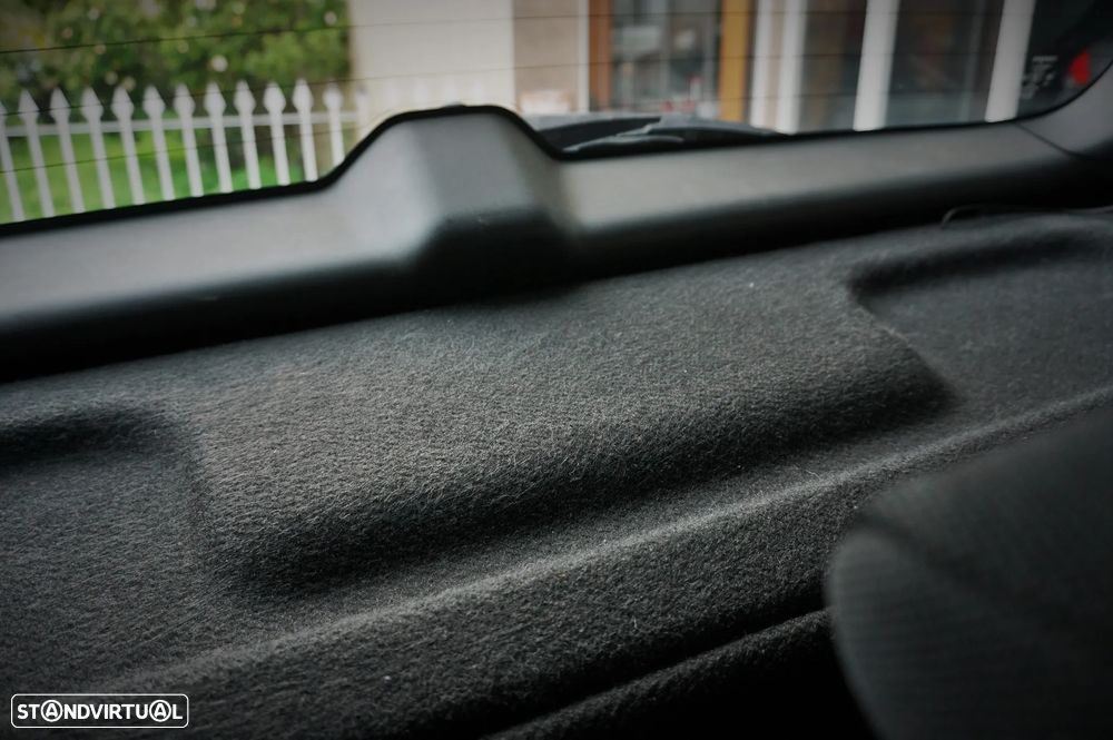 Toyota Urban Cruiser 1.4 D-4D High Pack - 17