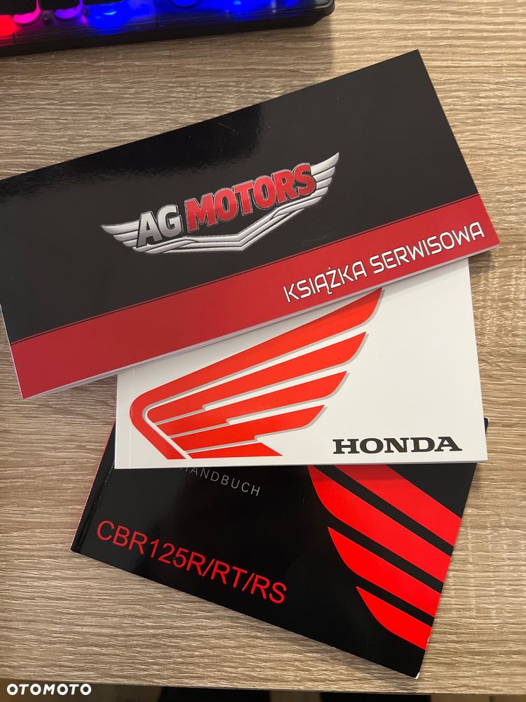 Honda CBR - 28