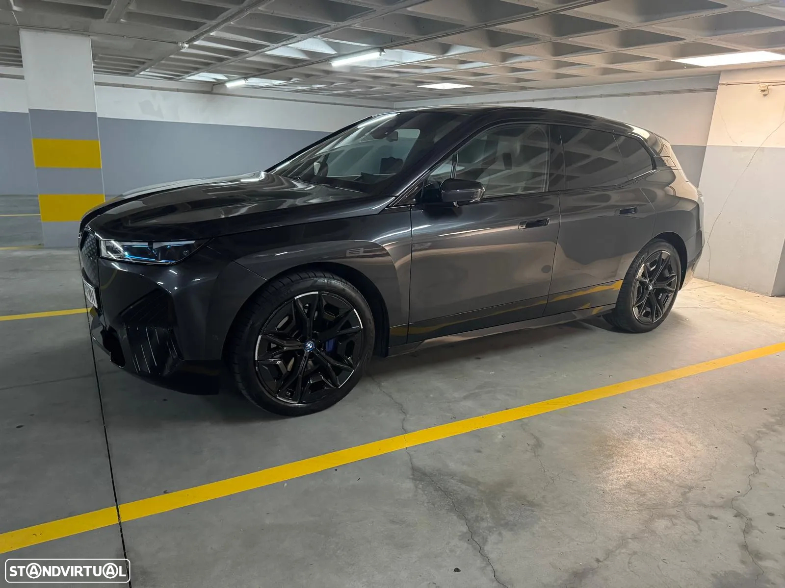 BMW iX xDrive 40 - 4
