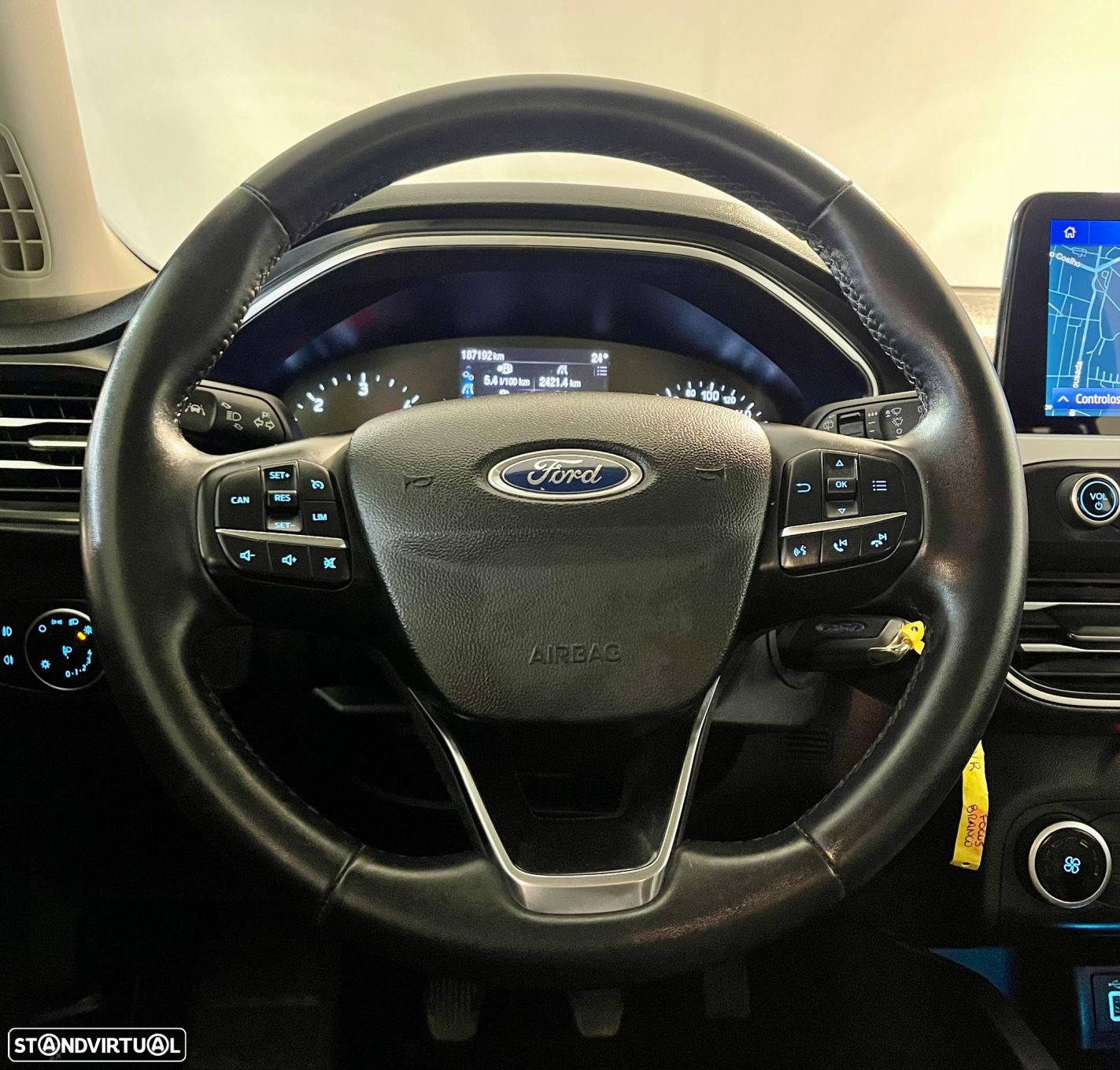 Ford Focus 1.5 TDCi EcoBlue Connected - 10