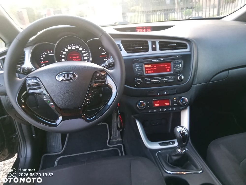 Kia Ceed 1.6 CRDi 128 Spirit - 13