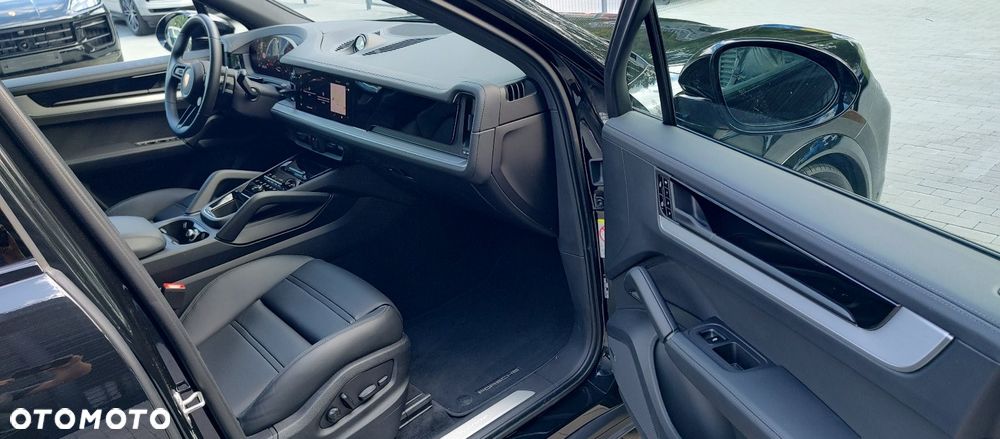 Porsche Cayenne E-Hybrid - 15