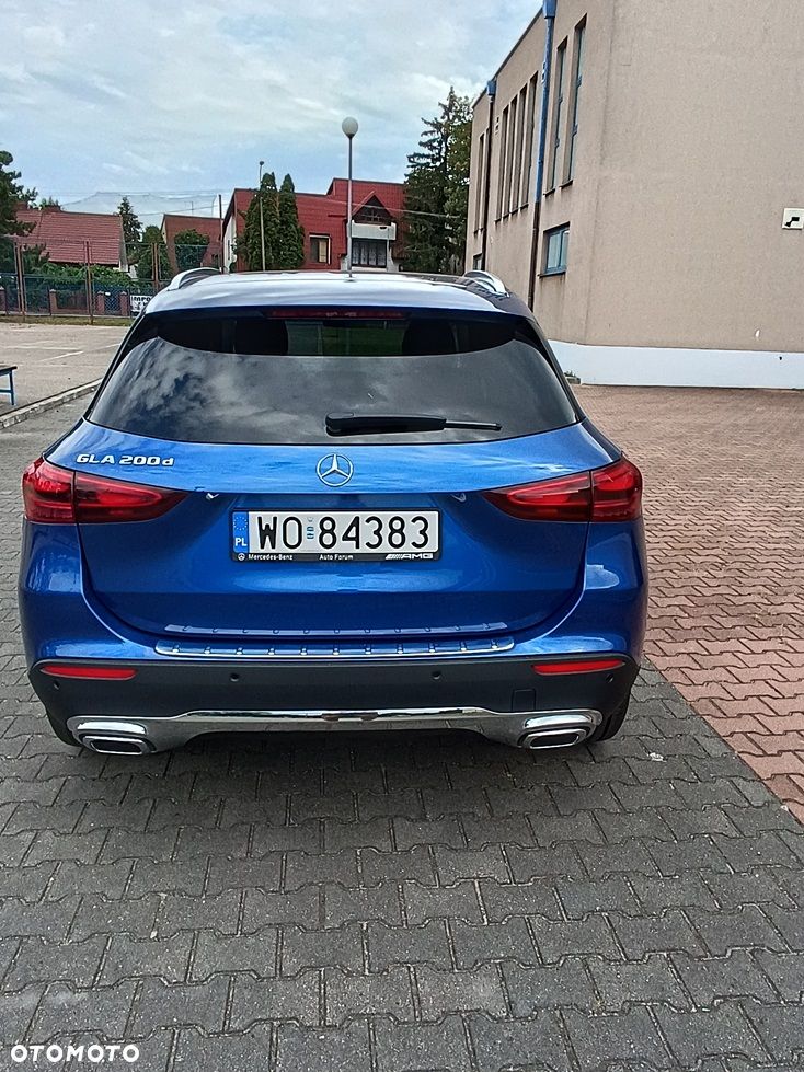 Mercedes-Benz Gla 2023 photo 2