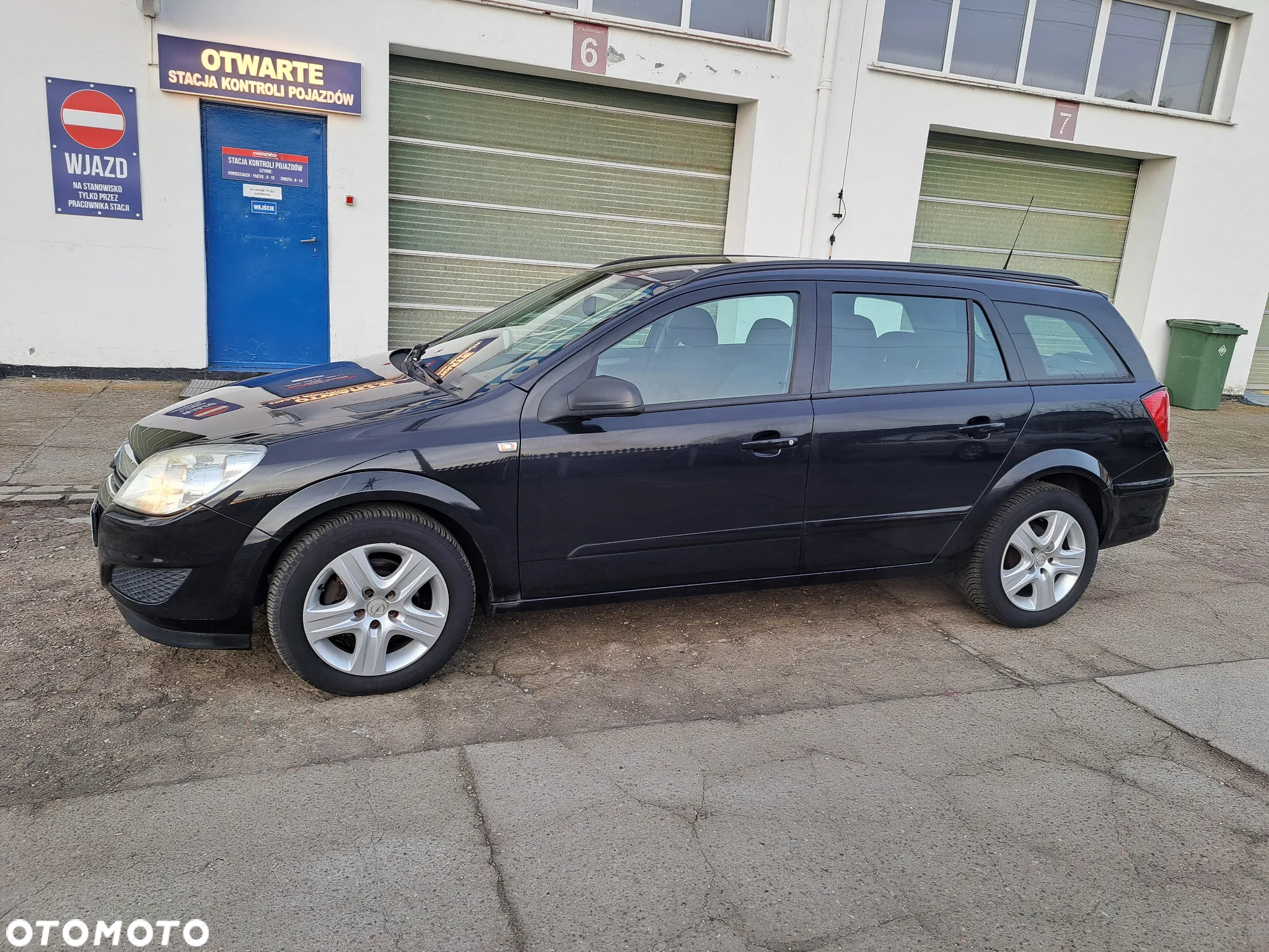 Opel Astra 1.6 Caravan NAVI - 7