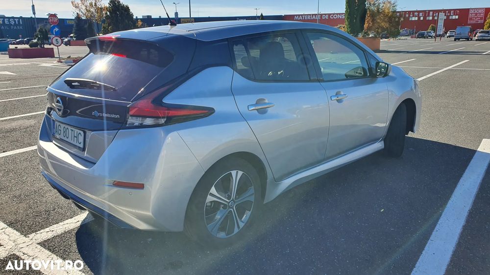 Nissan LEAF - 7