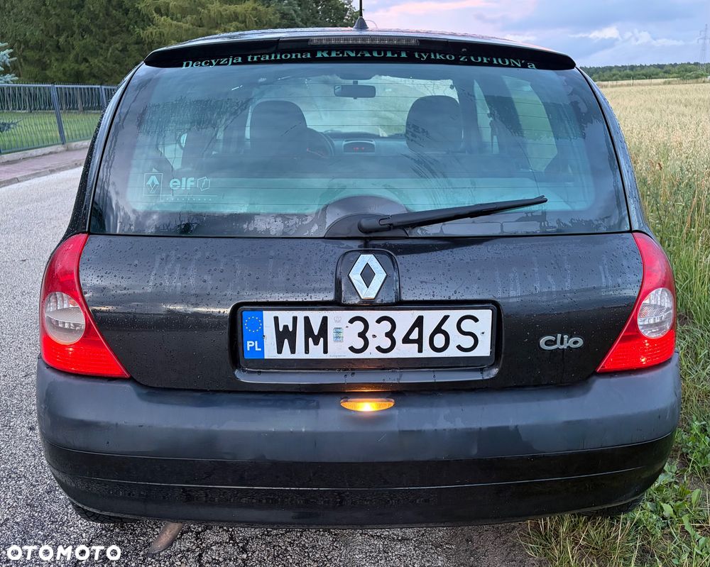 Renault Clio 1.2 16V Expression - 8
