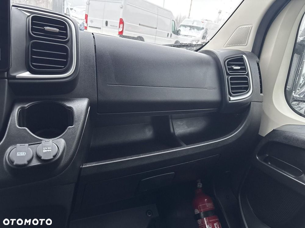 Toyota PROACE MAX - 28