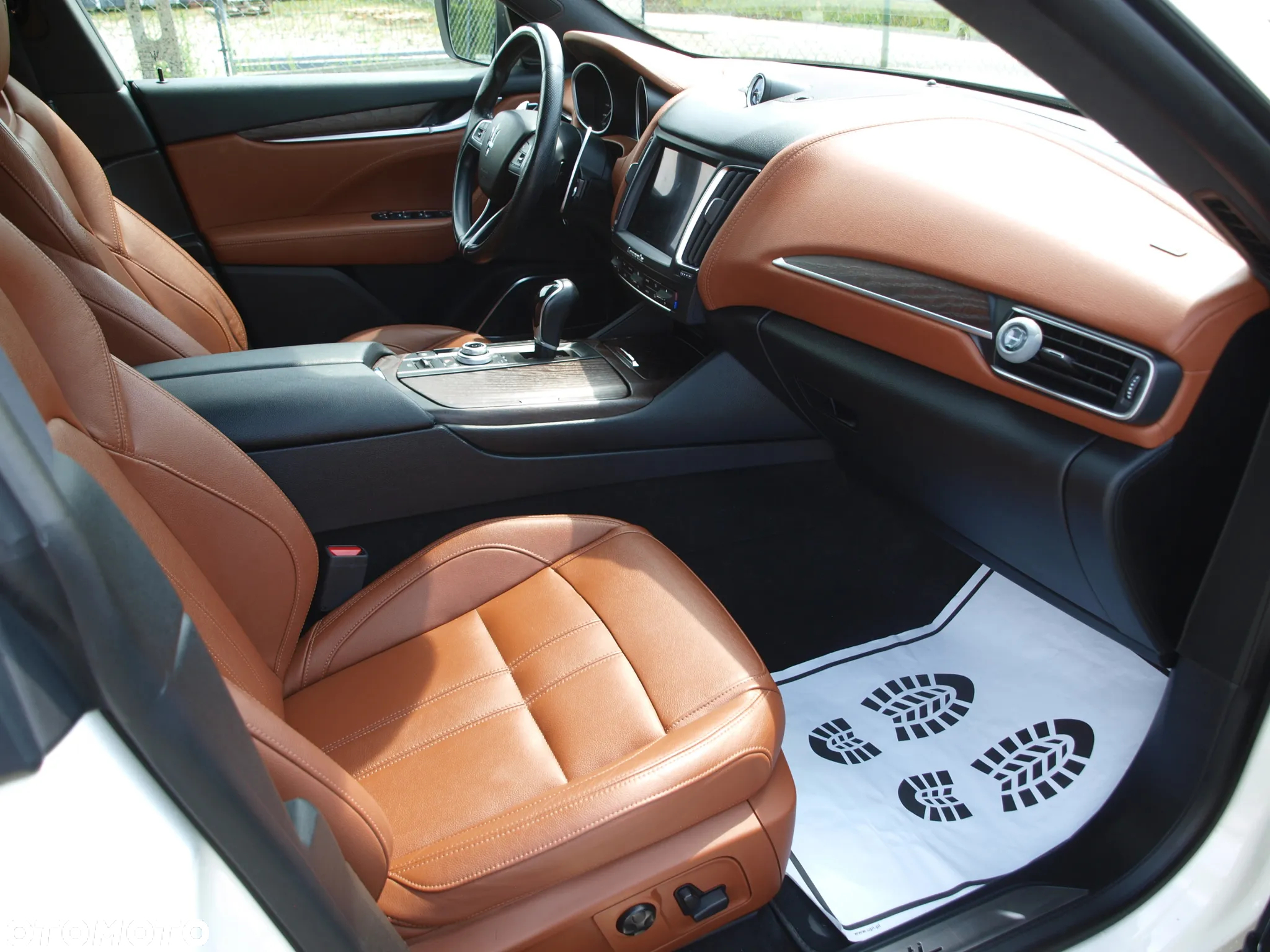 Maserati Levante S Q4 GranSport - 9