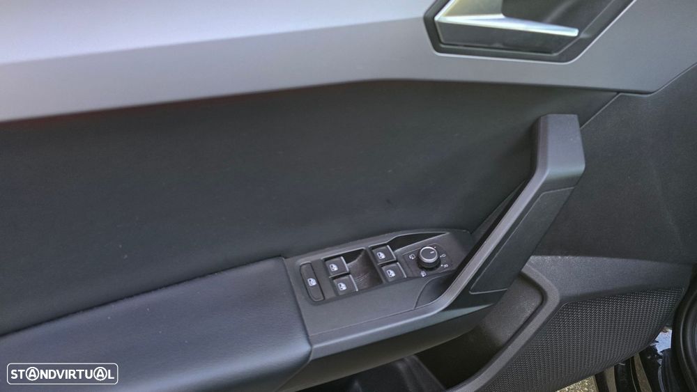 SEAT Leon ST 2.0 TDI FR DSG - 11