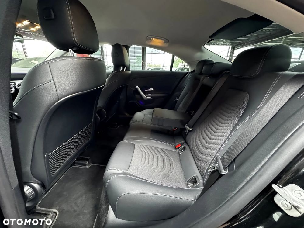 Mercedes-Benz CLA 200 mHEV Progressive 7G-DCT - 14