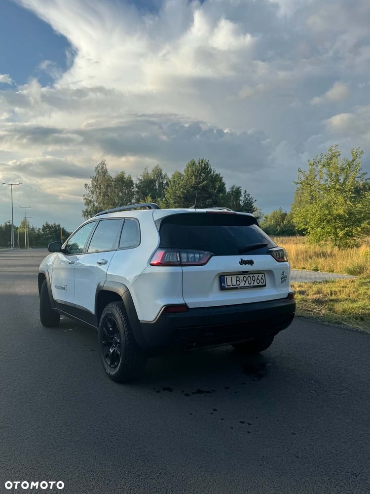 Jeep Cherokee - 7