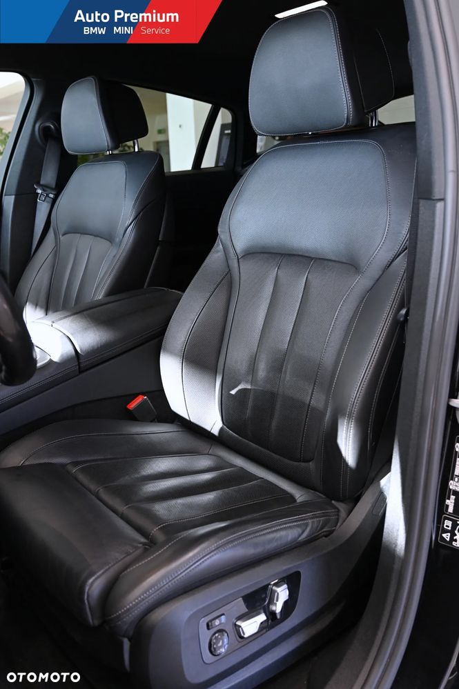 BMW X6 - 14