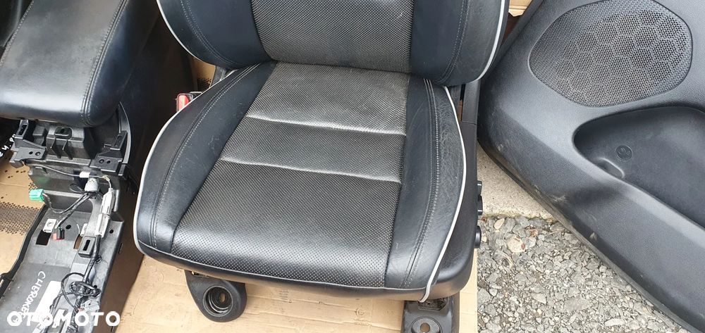 Fotele kanapa boczki podłokietnik komplet półskóra elektryczne Overland Jeep Grand Cherokee 4 WK2 - 5