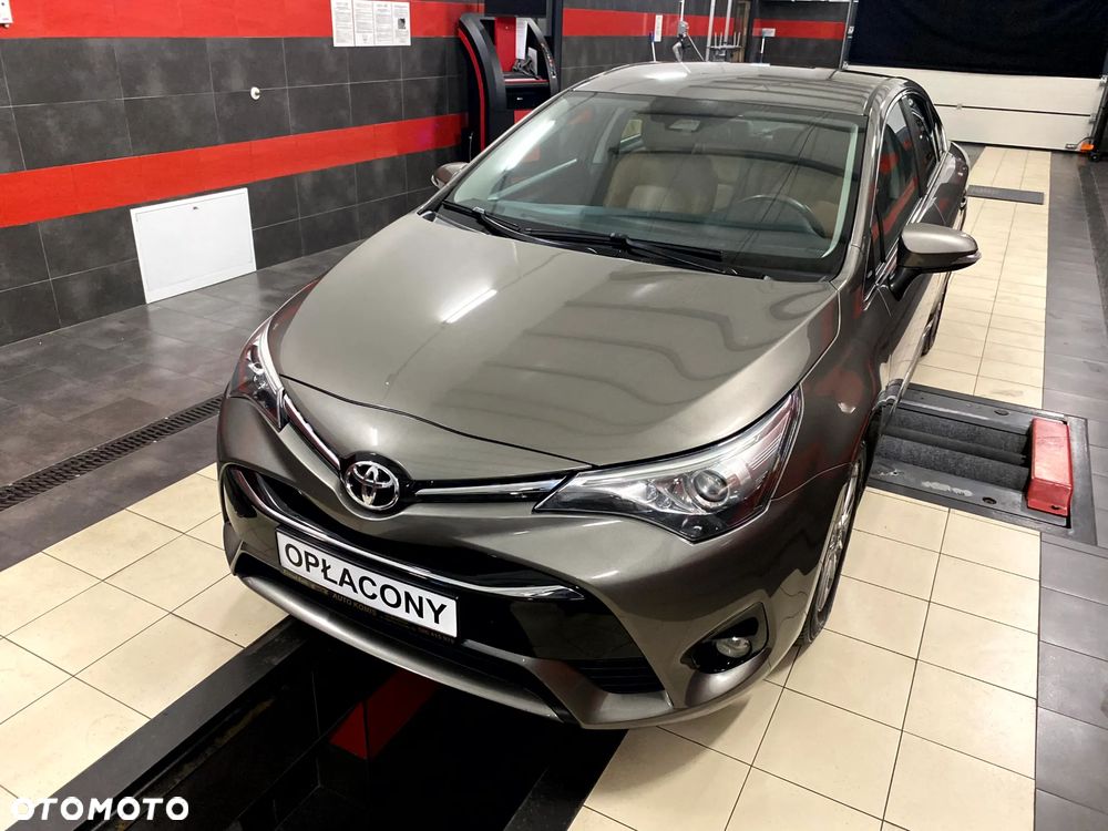 Toyota Avensis 1.8 Premium MS - 2