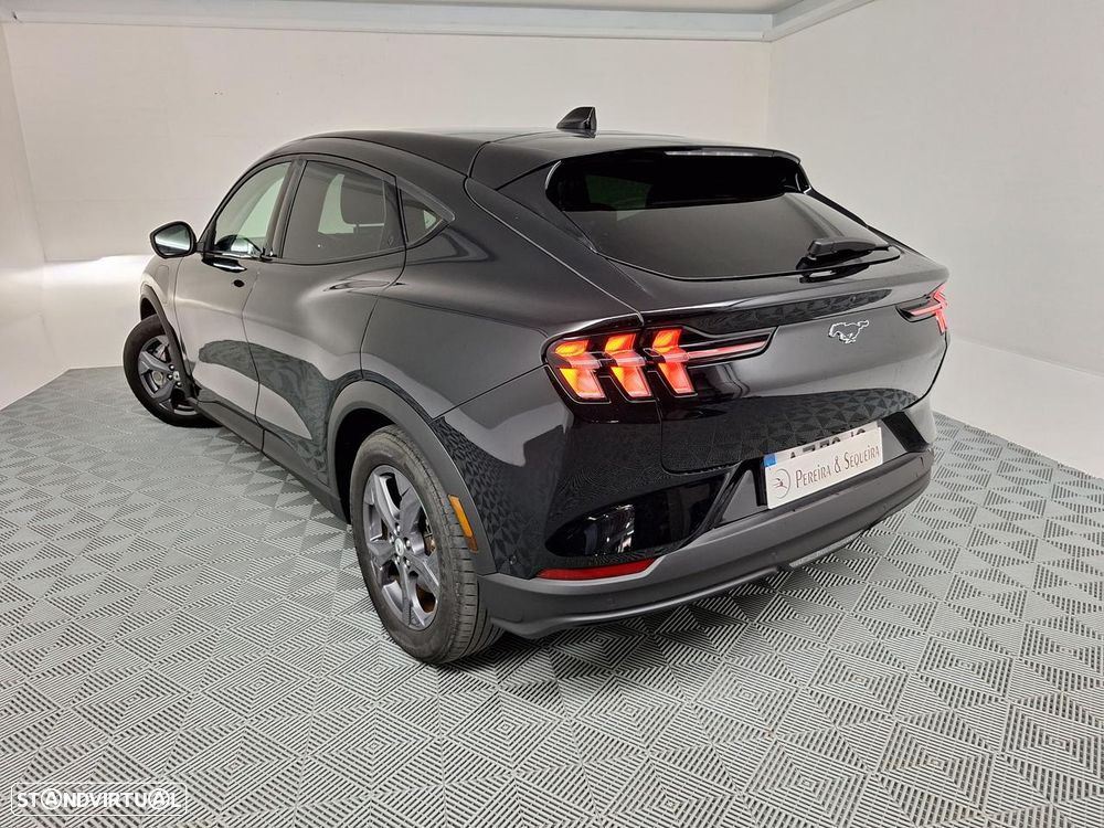Ford Mustang Mach-E 98.7 kWh Premium - 9