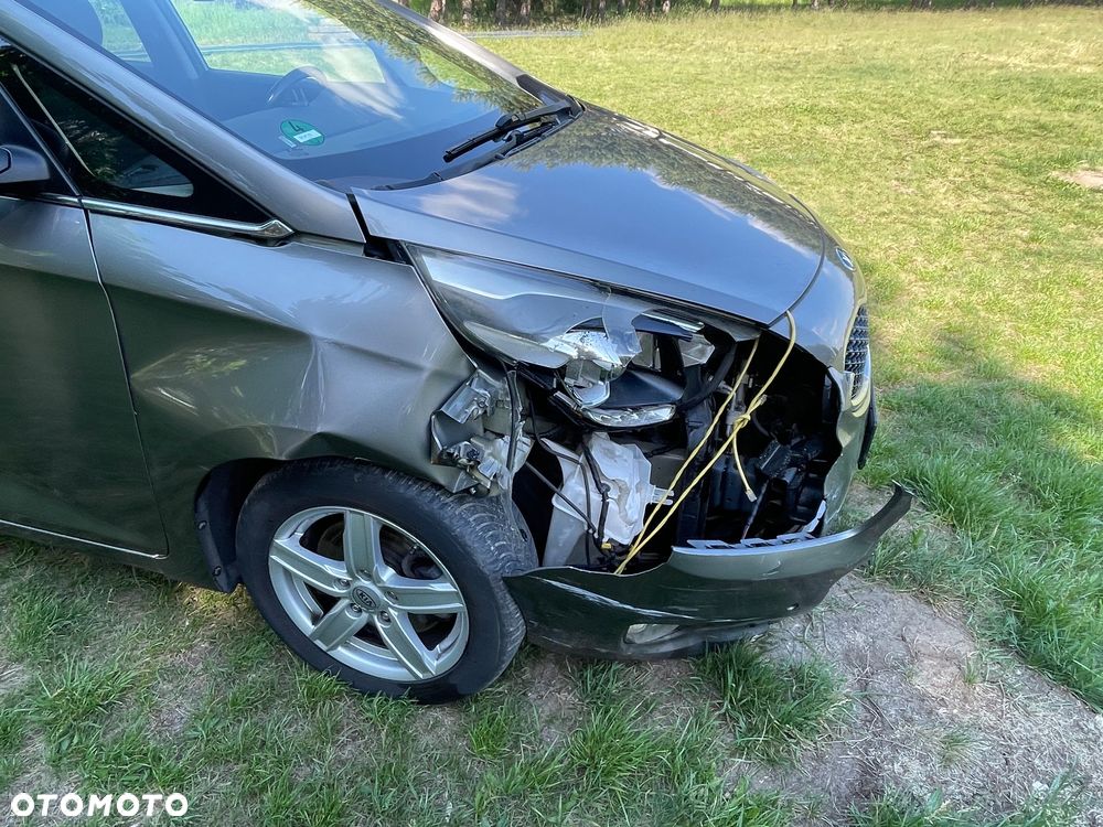 Kia Carens 1.7 CRDi 141 Edition 7 - 16