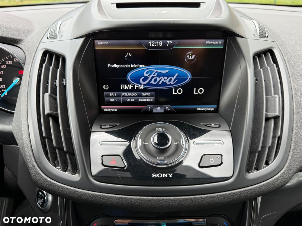 Ford Kuga 2.0 TDCi 2x4 Titanium - 27