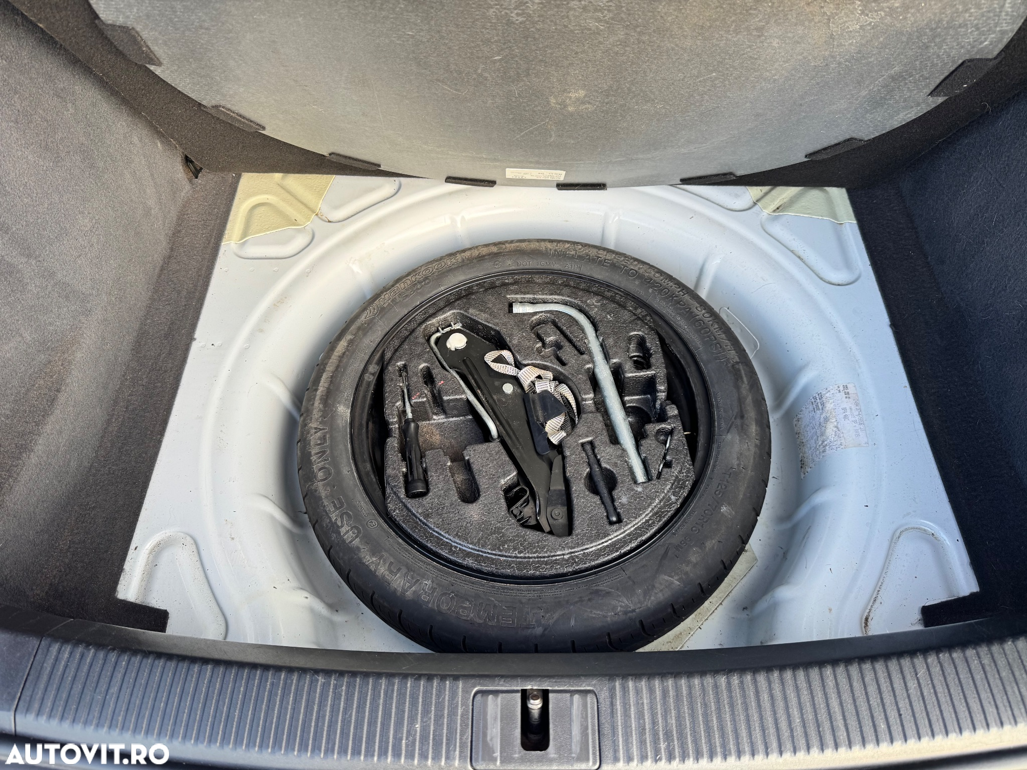 Audi A3 Sportback 1.4 TFSI Ambiente - 8