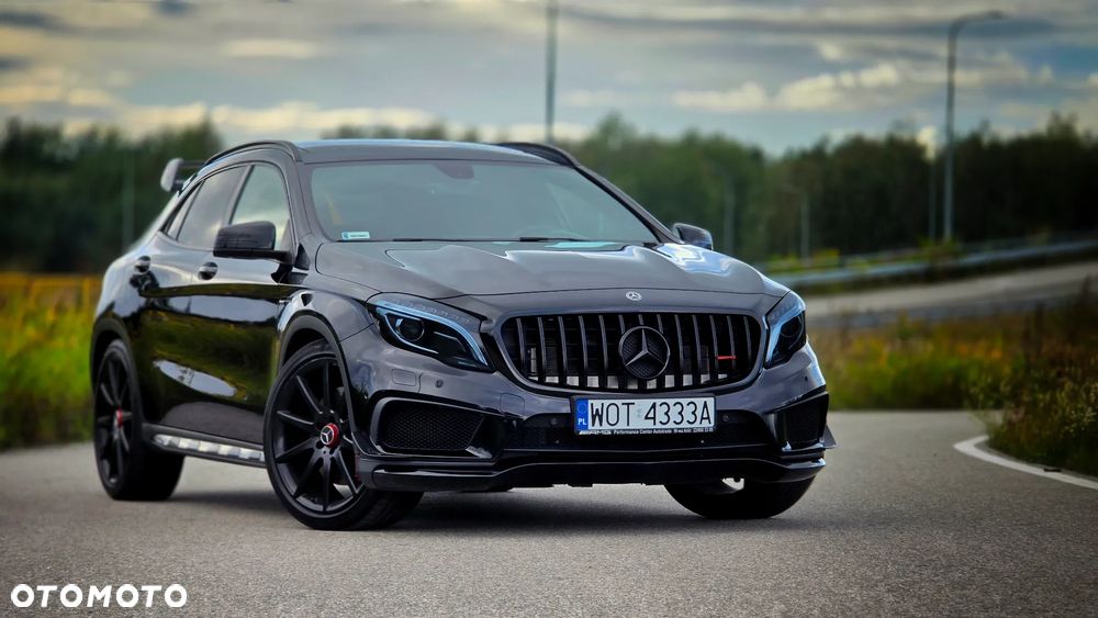 Mercedes-Benz GLA 45 AMG 4-Matic - 7
