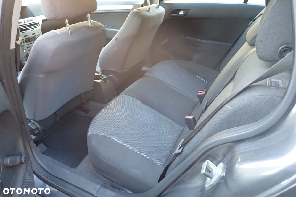Opel Astra 1.8 Cosmo - 7