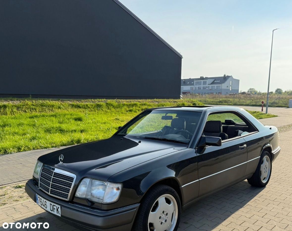 Mercedes-Benz Klasa E 320 - 1
