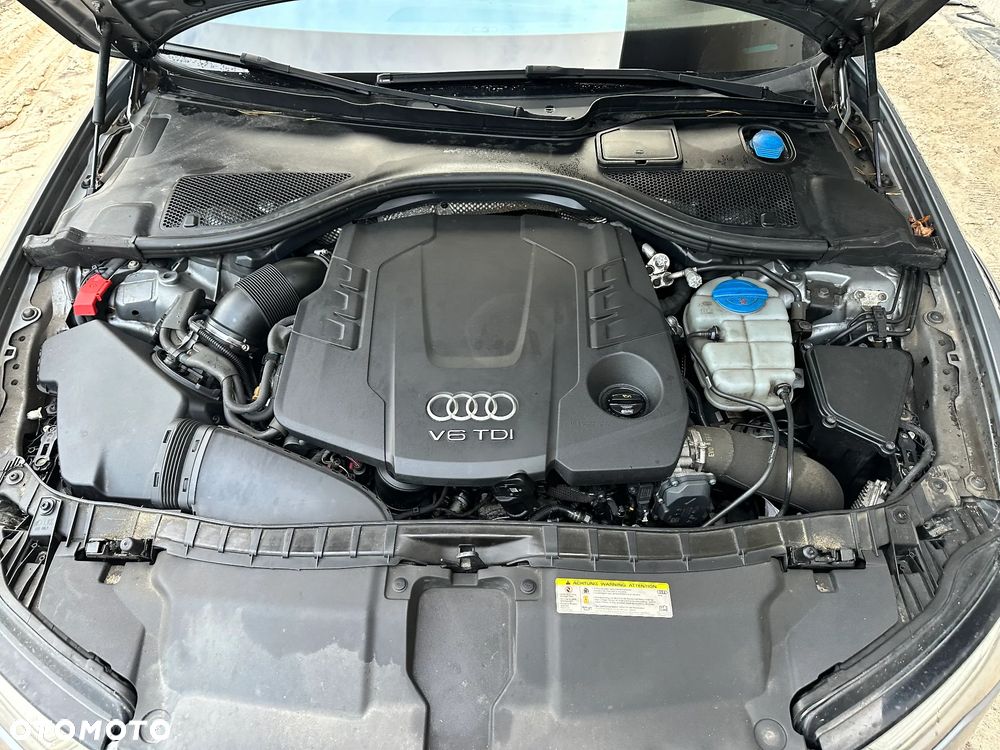 Audi A6 Allroad - 12