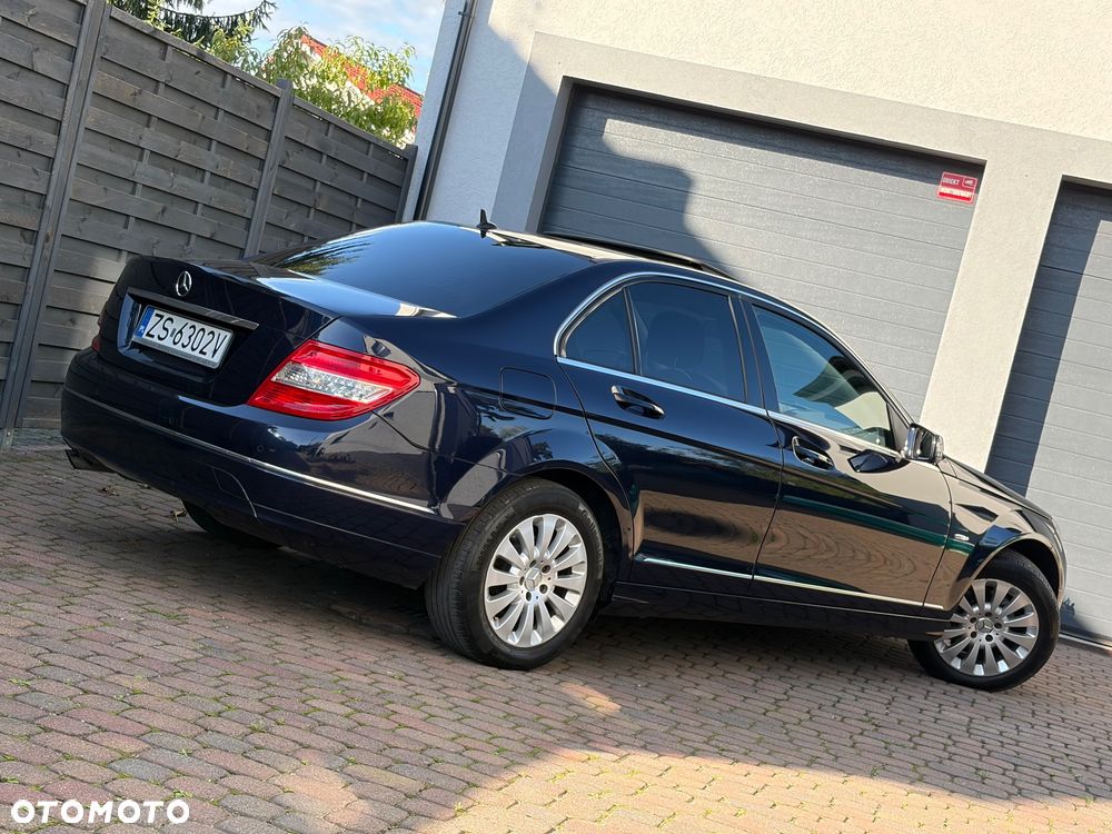 Mercedes-Benz Klasa C 180 K BlueEff Elegance - 18