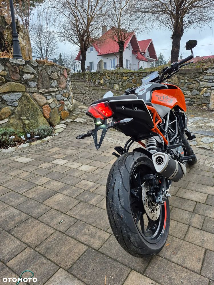 KTM Duke - 4