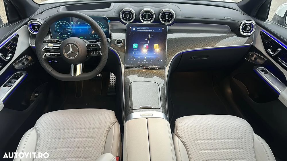 Mercedes-Benz GLC Coupe 300 de 4Matic 9G-TRONIC AMG Line - 12