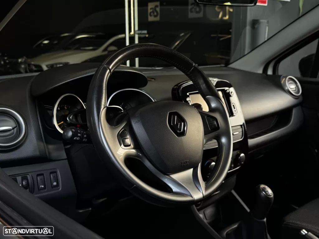Renault Clio Sport Tourer 1.5 dCi Dynamique S - 18