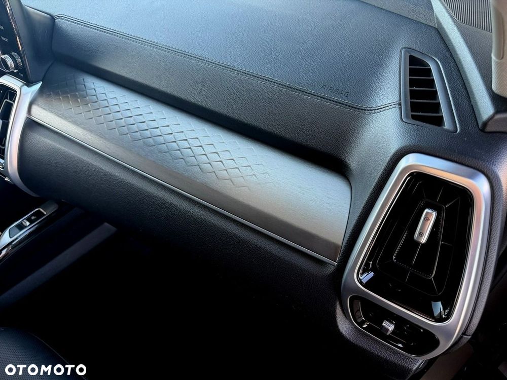 Kia Sorento - 28