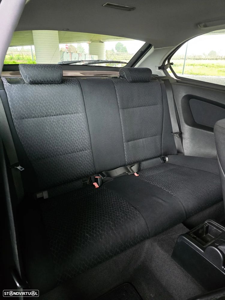 BMW 320 d Sport Edition - 9