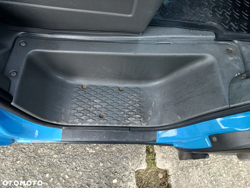 Iveco Daily 35c17 3.0 diesel 170 kM automat 2012 rok, WEBASTO, BLOKADA TYLNEGO MOSTU, GOTOWY DO PRACY! - 23