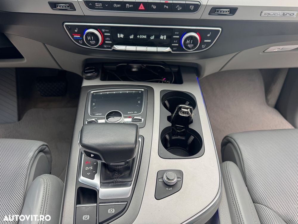 Audi Q7 45 TDI quattro Tiptronic - 34