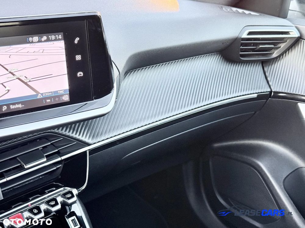 Peugeot 2008 PureTech 130 EAT8 Allure Pack - 28