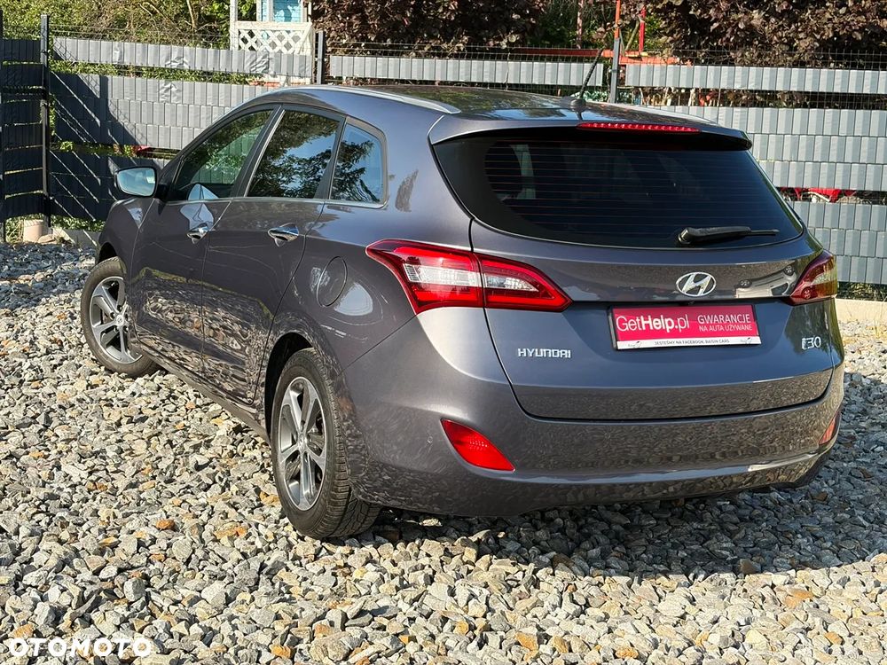 Hyundai i30 blue 1.6 CRDi DCT Passion - 36