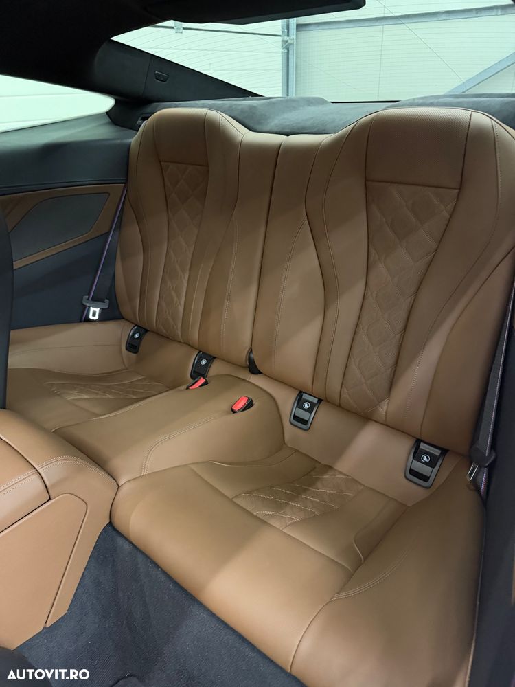 BMW M8 2023 — imagine 16