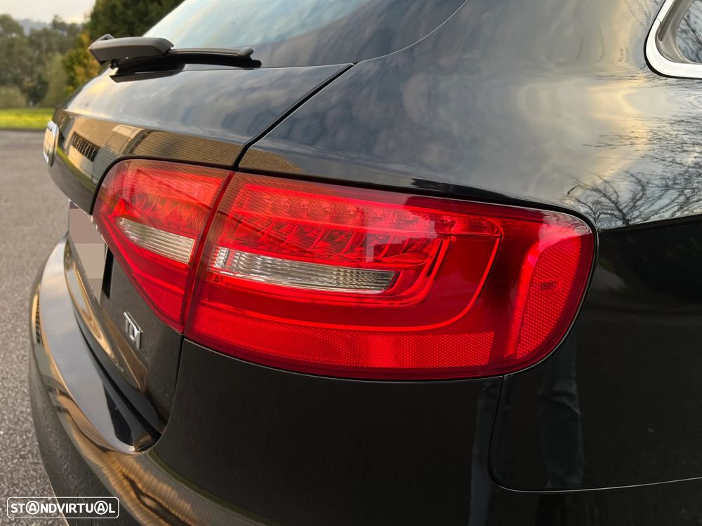 Audi A4 Avant 2.0 TDI S-line - 23
