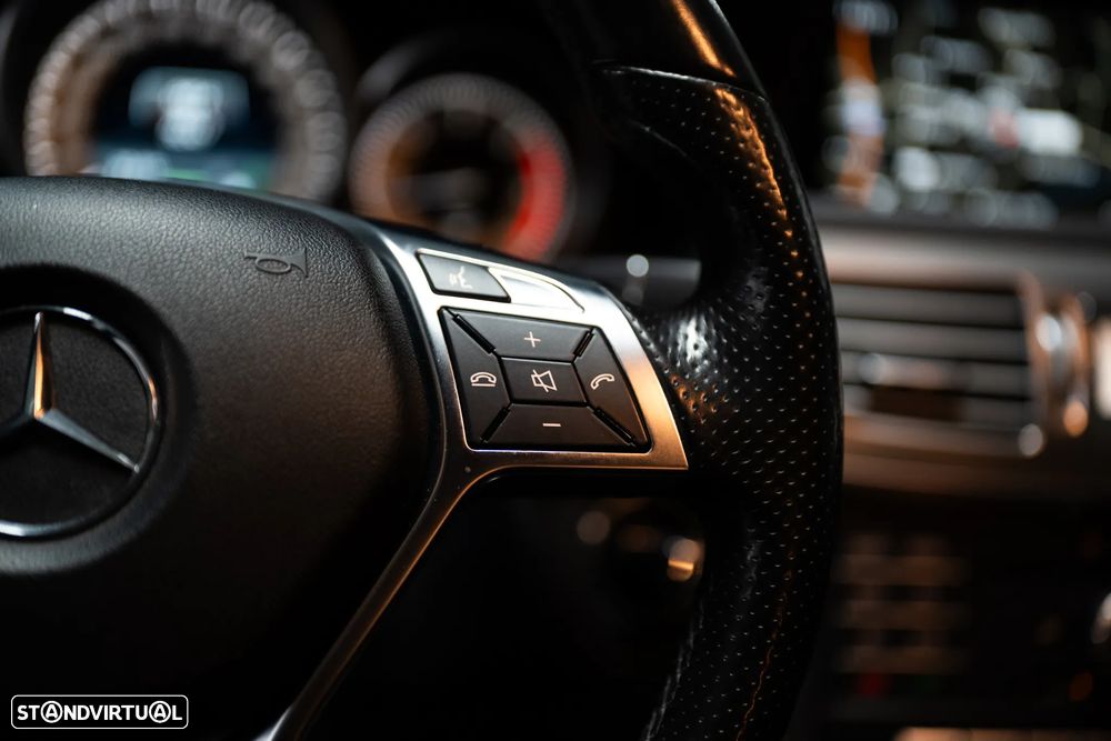 Mercedes-Benz E 300 BLUETEC Hybrid Avantgarde 107g - 33