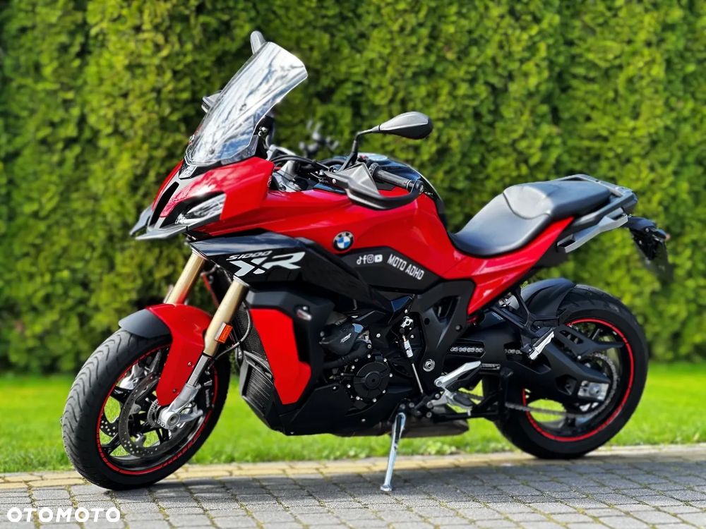 BMW XR - 1