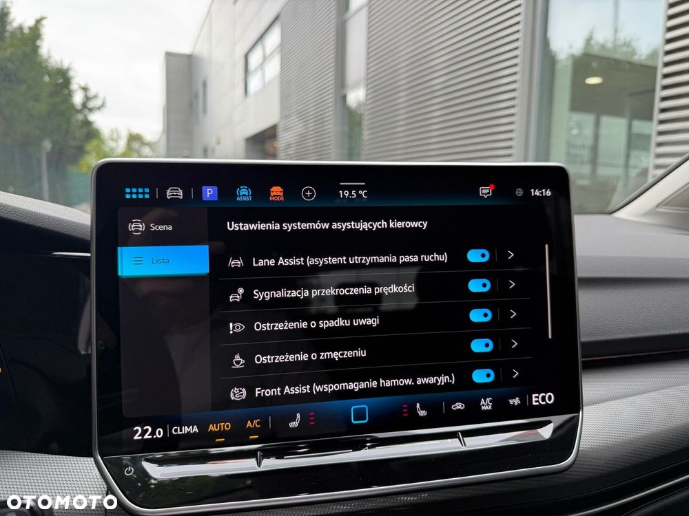 Volkswagen Golf - 21